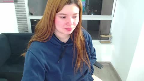 olivia_martine online show from 12.02.24