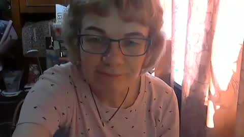 Olivia Mia online show from 03.21.26