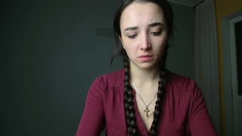 Snapshot of olivia_oliv chatting on 01.14.25 Olivia online show from 01.14.25