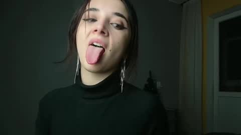 Snapshot of olivia_oliv chatting on 01.16.25 Olivia online show from 01.16.25