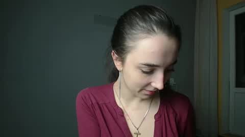 Snapshot of olivia_oliv chatting on 01.17.25 Olivia online show from 01.17.25