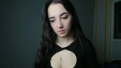 Snapshot of olivia_oliv chatting on 01.25.25 Olivia online show from 01.25.25