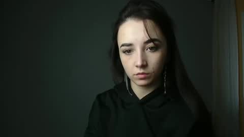 Snapshot of olivia_oliv chatting on 01.28.25 Olivia online show from 01.28.25