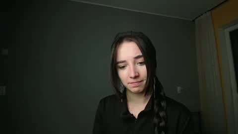 Snapshot of olivia_oliv chatting on 02.25.25 Olivia online show from 02.25.25