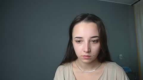 Snapshot of olivia_oliv chatting on 09.09.25 Olivia online show from 09.09.25