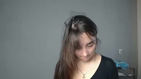 Snapshot of olivia_oliv chatting on 11.13.25 Olivia online show from 11.13.25