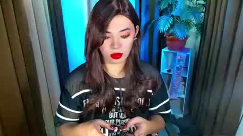 Miss OLIVIA online show from 10.23.25