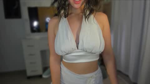 Olivia online show from 01.10.26