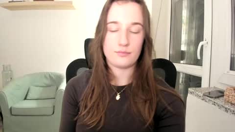 Oliwiaa2004 online show from 02.28.25