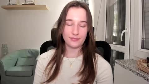 Oliwiaa2004 online show from 03.02.25