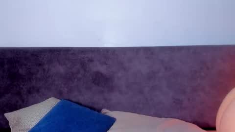 OLIVIA online show from 02.22.26