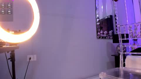 oliviahalley online show from 02.16.25