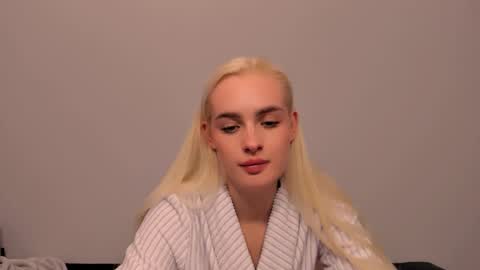 oliviaBeauty online show from 03.16.26