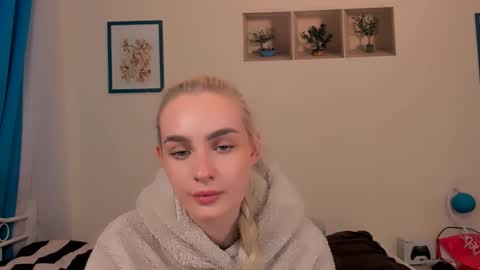 oliviaBeauty online show from 04.19.26
