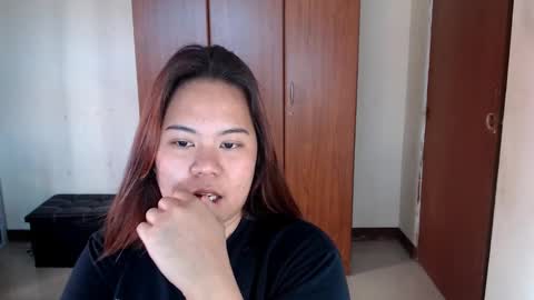 olivia hollywood online show from 01.21.25