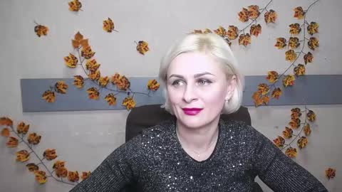 Snapshot of oliviahorst chatting on 12.12.24 OliviaHorst online show from 12.12.24