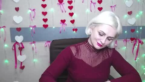 Snapshot of oliviahorst chatting on 02.20.25 OliviaHorst online show from 02.20.25