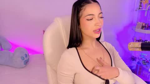 Olivia Mcneill  online show from 10.17.25