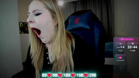 . online show from 10.07.25