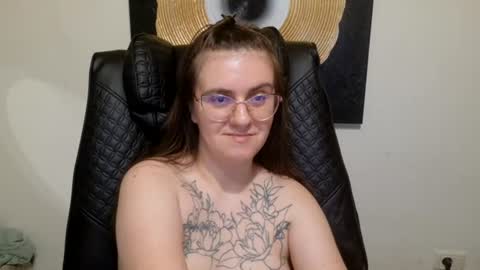 Snapshot of oliviasager chatting on 07.03.26 Mistress Olivia online show from 07.03.26