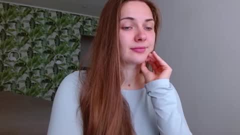 Olivia online show from 10.09.25