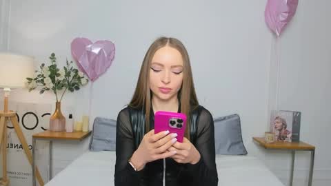 Olivia online show from 04.16.26