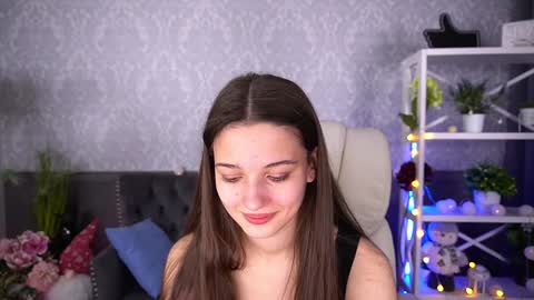 Snapshot of olivkablush chatting on 01.06.25 Olivia online show from 01.06.25