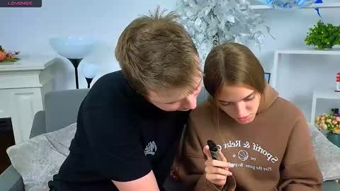 Olli and Stiw online show from 12.05.25