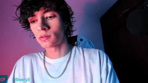     online show from 02.06.25