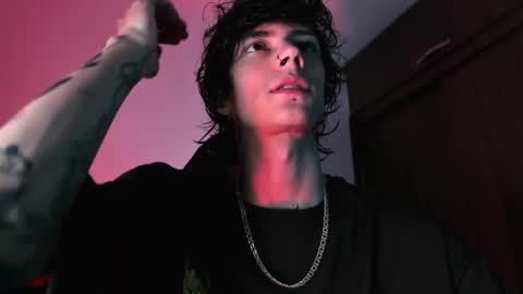     online show from 03.01.25