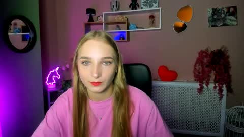 Ollivia online show from 05.11.26