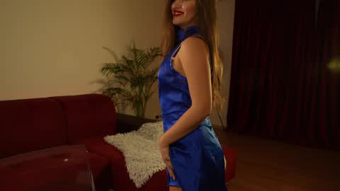    or    online show from 01.10.25