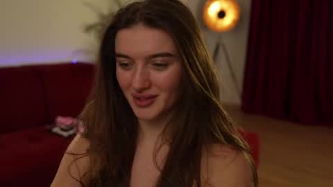    or    online show from 02.12.25