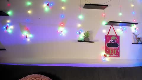 Violette online show from 12.10.24