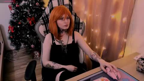 Snapshot of on_yxxx chatting on 02.09.25 on_yxxx online show from 02.09.25