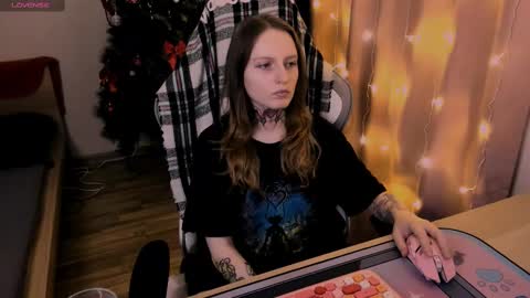 Snapshot of on_yxxx chatting on 02.23.25 on_yxxx online show from 02.23.25