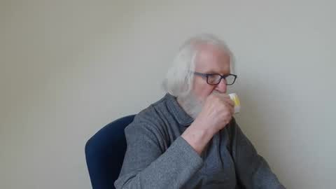 Somewhere over the rainbow online show from 02.21.25