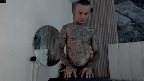 Snapshot of onceagain97_ chatting on 04.19.26 ... online show from 04.19.26