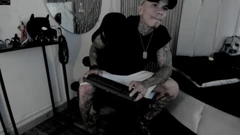 Snapshot of onceagain97_ chatting on 05.06.26 ... online show from 05.06.26