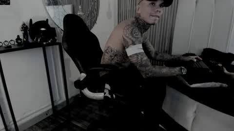 Snapshot of onceagain97_ chatting on 05.13.26 ... online show from 05.13.26