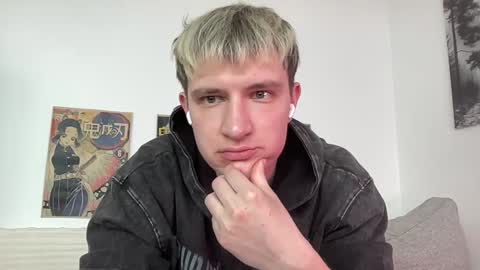 couple Lu sexy chick in middle and Jimmyblonde our friend Brianglasses online show from 03.08.25