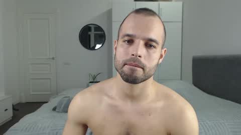 onebestlover online show from 03.08.25