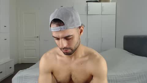 onebestlover online show from 09.15.25