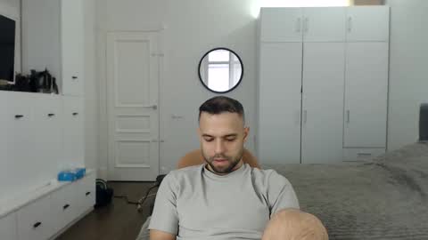 onebestlover online show from 04.04.26