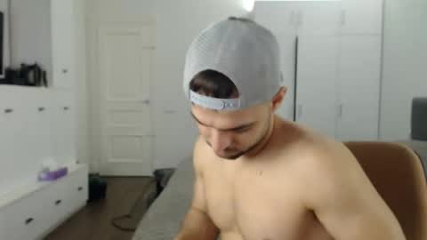 onebestlover online show from 04.11.26