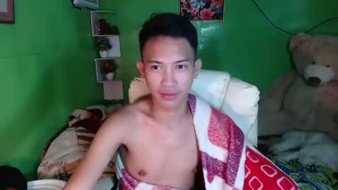 Snapshot of onebigloadxxx chatting on 12.07.24 Wyn Will serve you and be your slave online show from 12.07.24