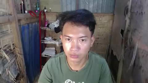 Snapshot of onebigloadxxx chatting on 09.22.25 Wyn Will serve you and be your slave online show from 09.22.25