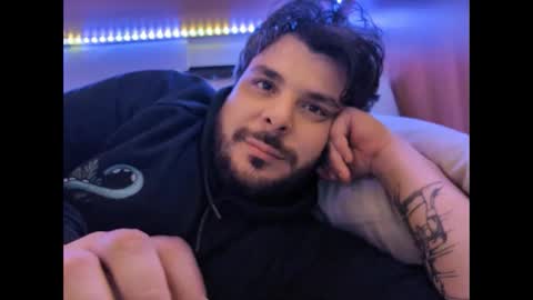 onecrew1 online show from 10.03.25