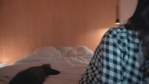 Ariel online show from 12.16.24