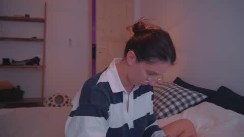 Ariel online show from 02.27.25